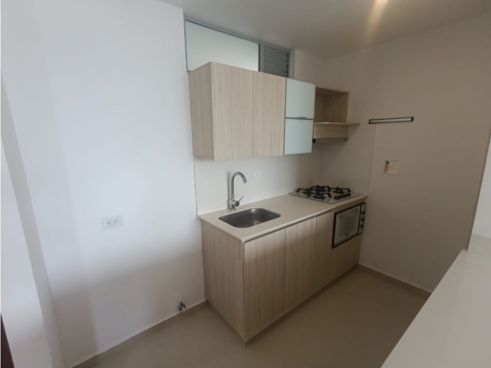 APARTAMENTO EL POBLADO CERCA LOMA DE LOS GONZALEZ — foto 5