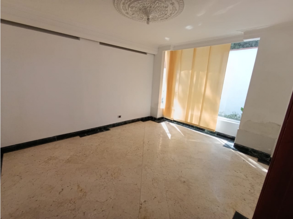 CASA UNIFAMILIAR POBLADO CERCA UNIVERSIDAD CES — foto 3