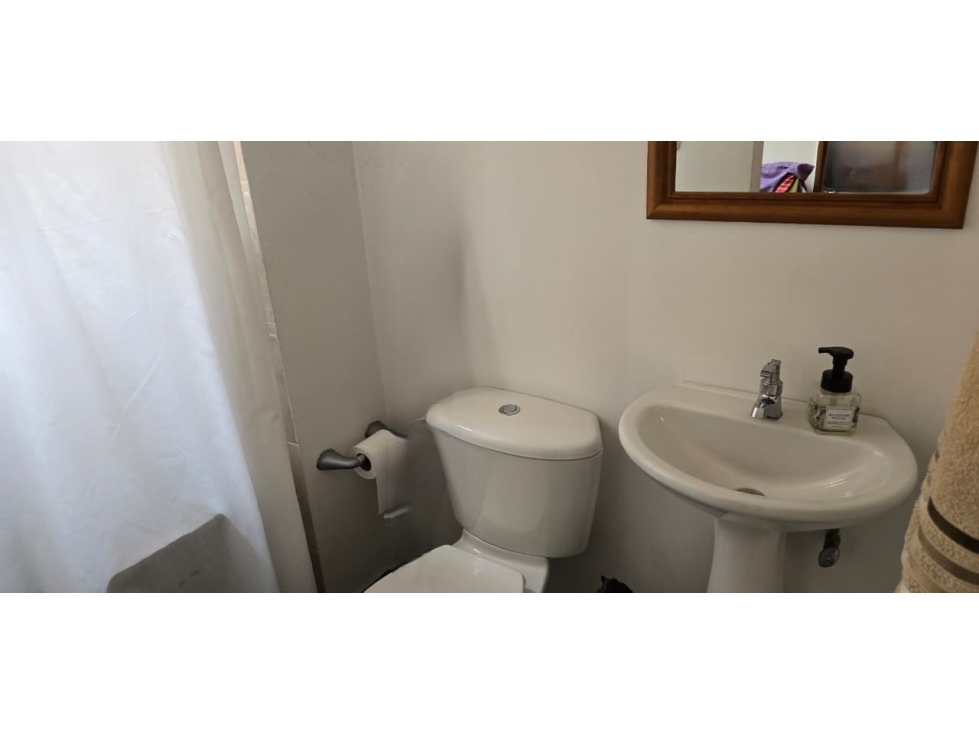 APARTAMENTO LAURELES CERCA PANADERÍA LA MIGUERÍA — foto 4