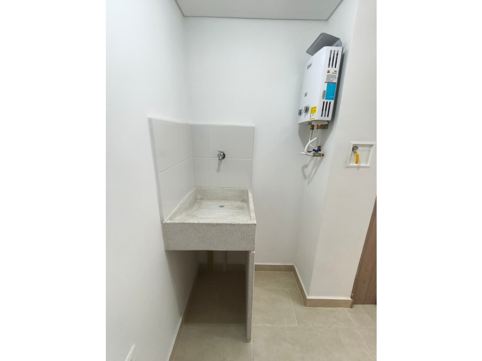 APARTAMENTO CALASANZ CERCA MALL SANTANA — foto 6