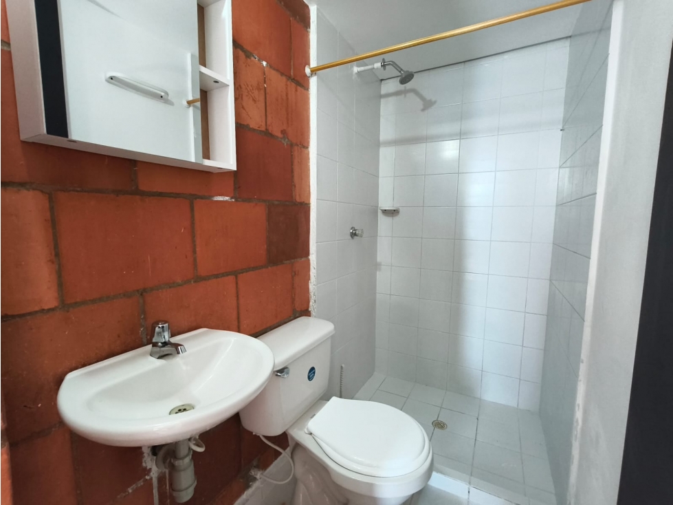 APARTAMENTO ROBLEDO CERCA 7 LUNAS — foto 6