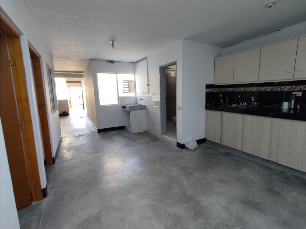 APARTAMENTO TERCER PISO SECTOR ROBLEDO CERCA PQUE. LA CRUZ — foto 2