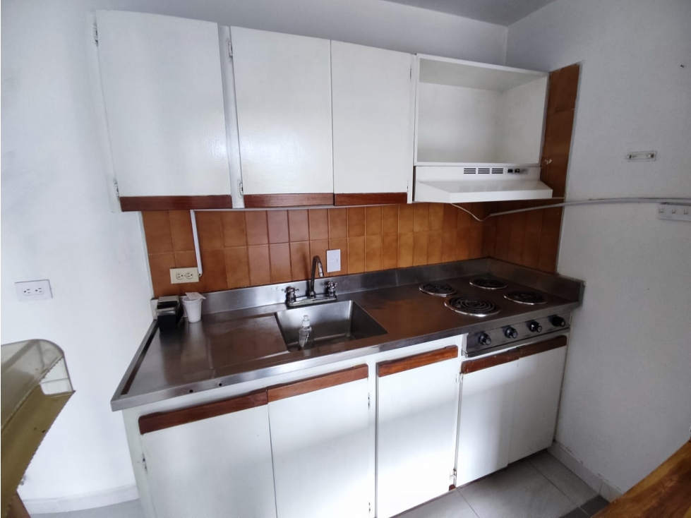 APARTAMENTO LA CANDELARIA CERCA PARQUE DE BOLIVAR — foto 6