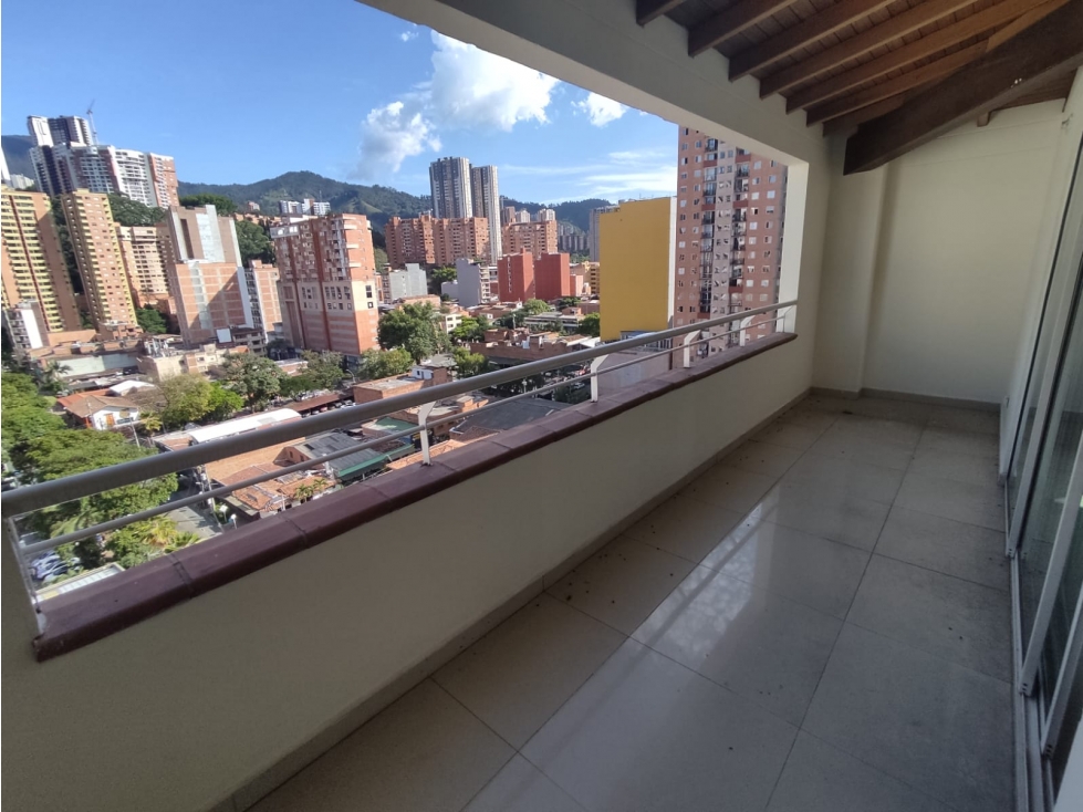 APARTAMENTO MUY AMPLIO SABANETA CERCA PARQUE PRINCIPAL — foto 2
