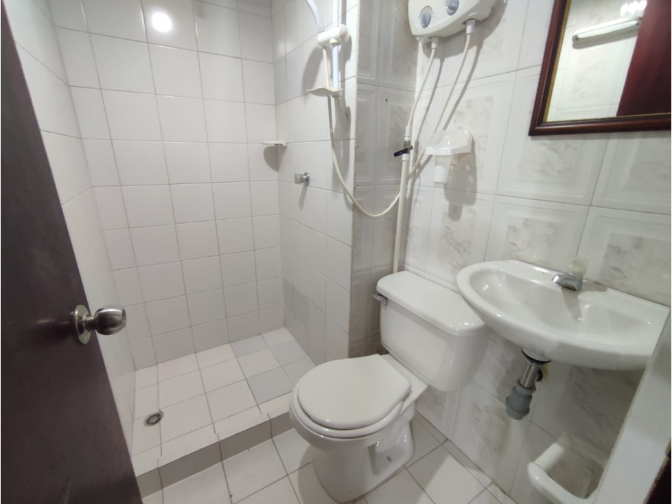 APARTAMENTO EL CHAGUALO CERCA PLAZA MINORISTA — foto 2