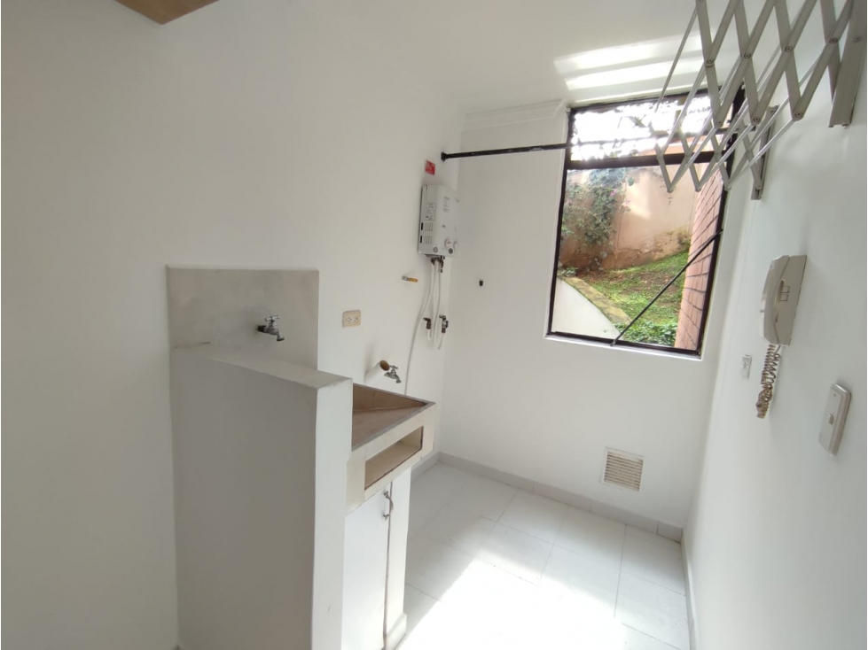 APARTAMENTO CERCA UNIVERSIDAD DE ANTIOQUIA SEDE ROBLEDO - 4