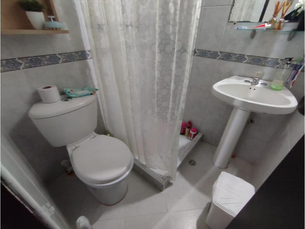 CASA UNIFAMILIAR GUAYABAL CERCA AEROPUERTO OLAYA HERRERA — foto 4
