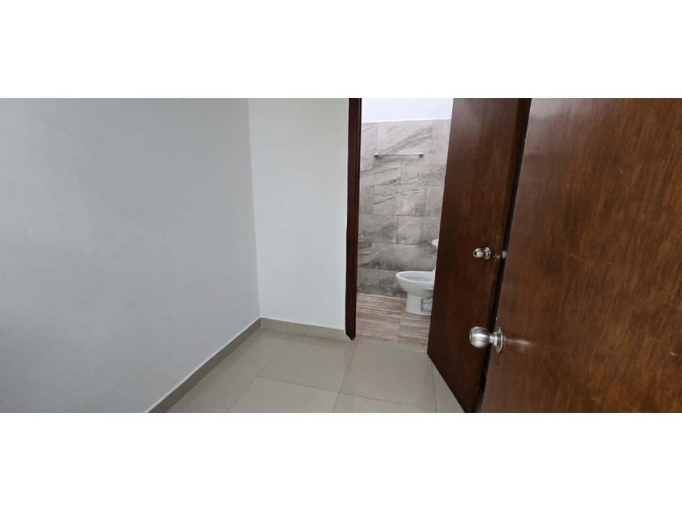 CASA UNIF. ENVIGADO CERCA SMARF FIT - LA INTERMEDIA — foto 2