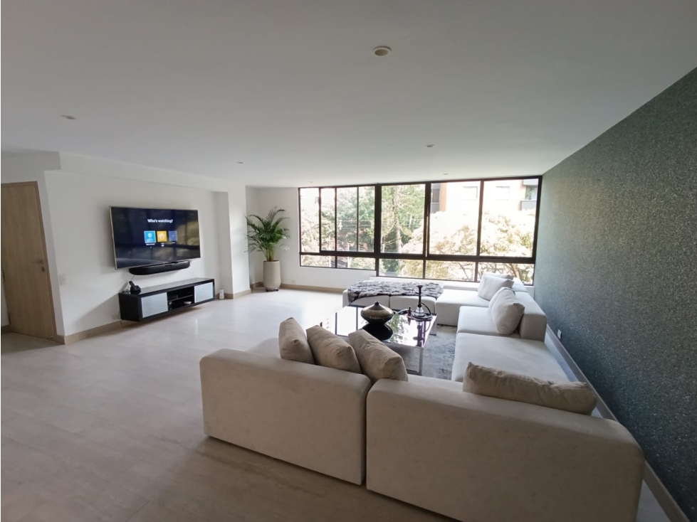 APARTAMENTO EL POBLADO CERCA CLUB CAMPESTRE — foto 2