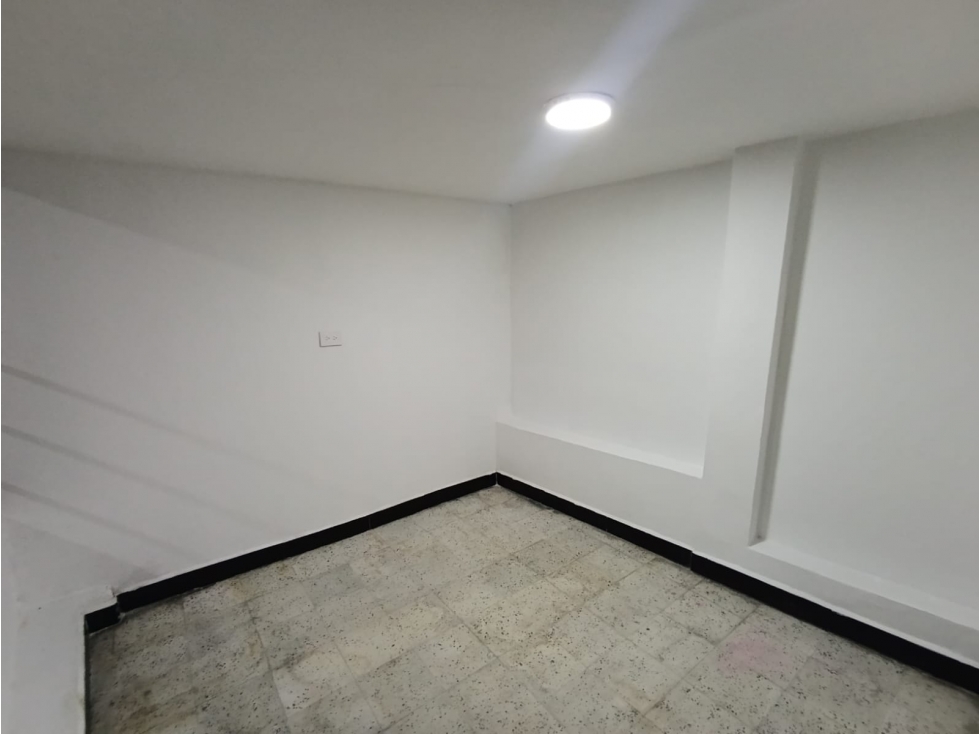 APARTAMENTO SAN JAVIER CERCA IGLESIA DEL DIVINO NIÑO — foto 2