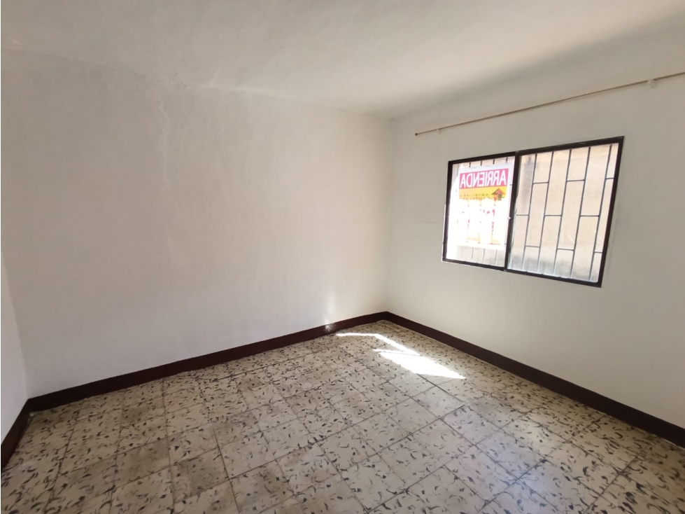 APARTAMENTO ROBLEDO CERCA I.E. TOMÁS CARRASQUILLA — foto 6