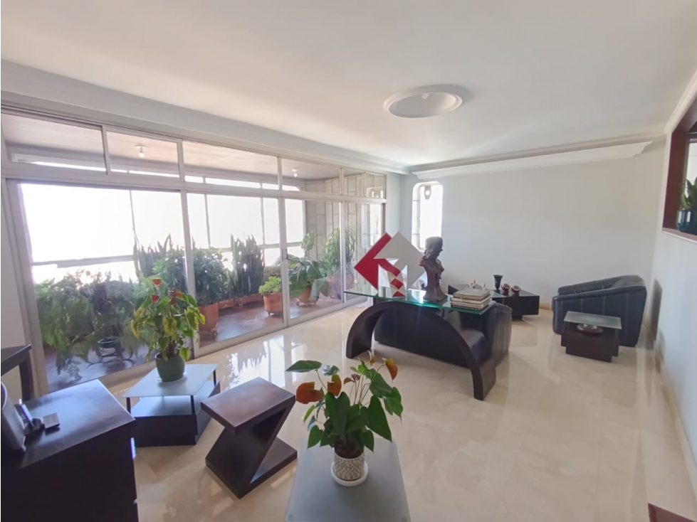 APARTAMENTO SECTOR CENTRO CERCA CÁMARA DE COMERCIO