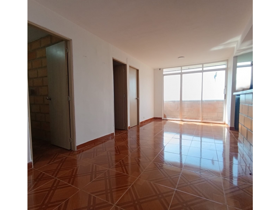 APARTAMENTO ROBLEDO A 5 MIN. EST. METROCABLE LA AURORA