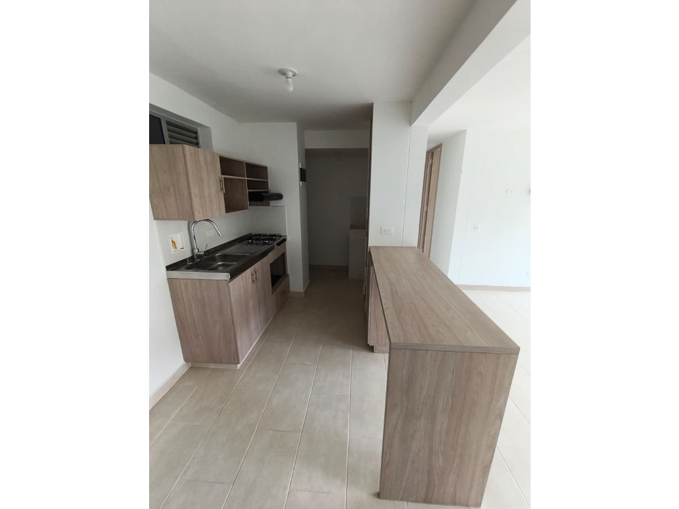 APARTAMENTO CALASANZ CERCA MALL SANTANA — foto 2