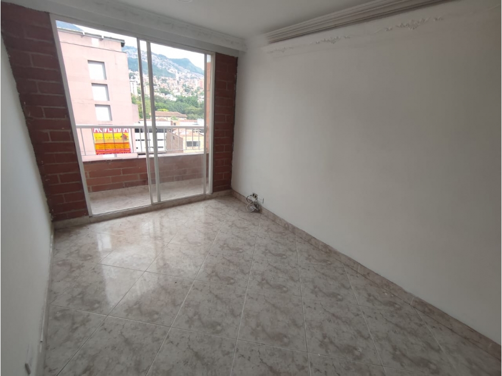 APARTAMENTO EL CHAGUALO CERCA UNIVERSIDAD DE ANTIOQUIA - 1