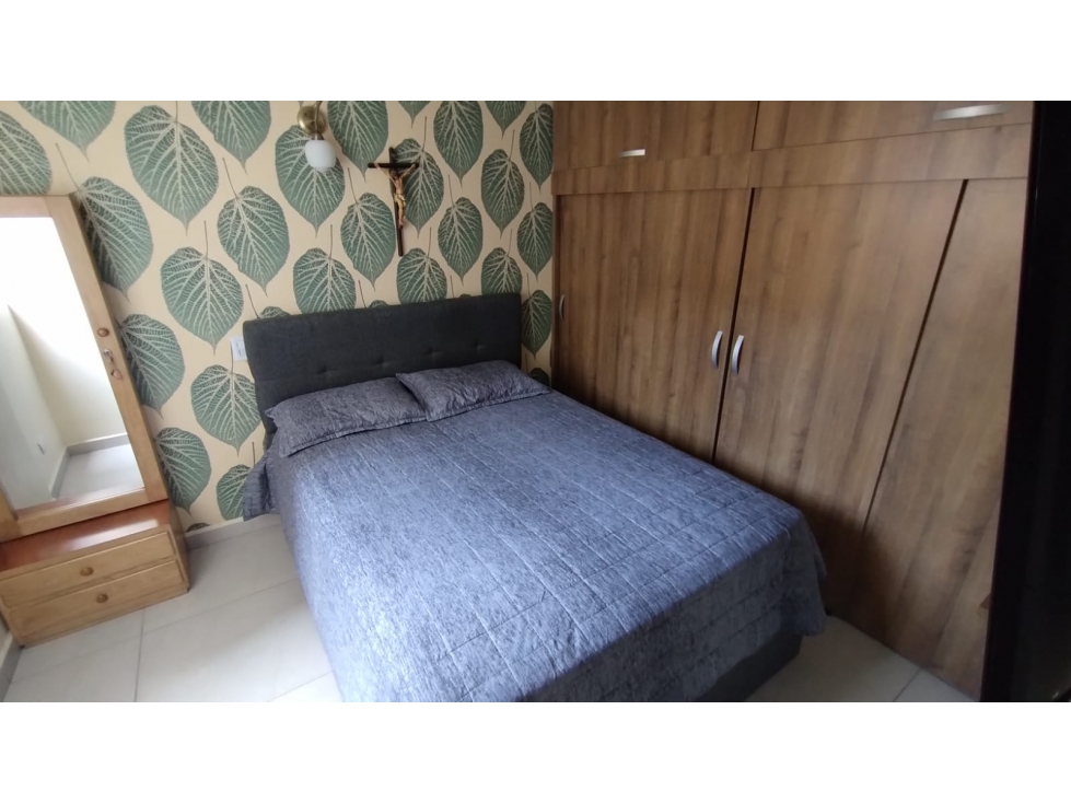APARTAMENTO ROBLEDO CERCA I.E. ALFONSO UPEGUI OROZCO — foto 4
