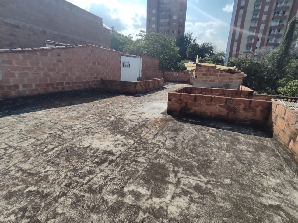 CASA SIMON BOLIVAR CERCA PARROQUIA SANTA RITA DE CASIA — foto 4