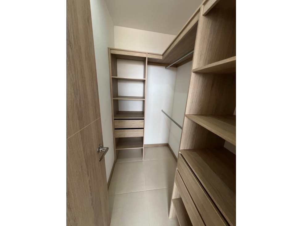 APARTAMENTO RIONEGRO CERCA FARMATODO BARROBLANCO — foto 4