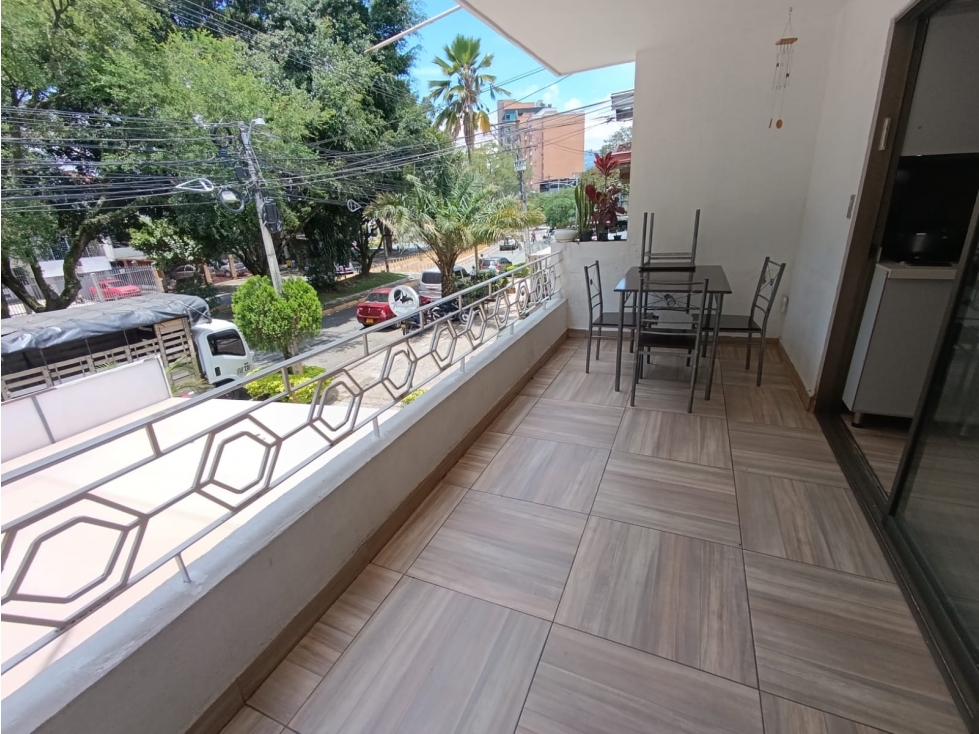 CASA DE DOS PLANTAS SECTOR CALASANZ CERCA AV. 80