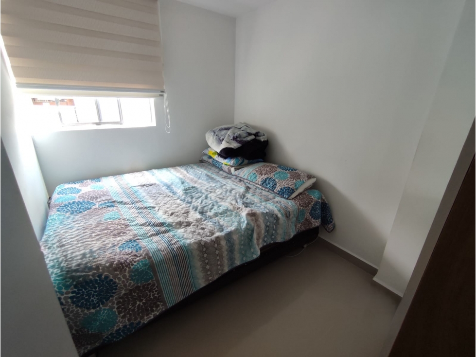 APARTAMENTO ROBLEDO CERCA I.E. ALFONSO UPEGUI OROZCO — foto 5