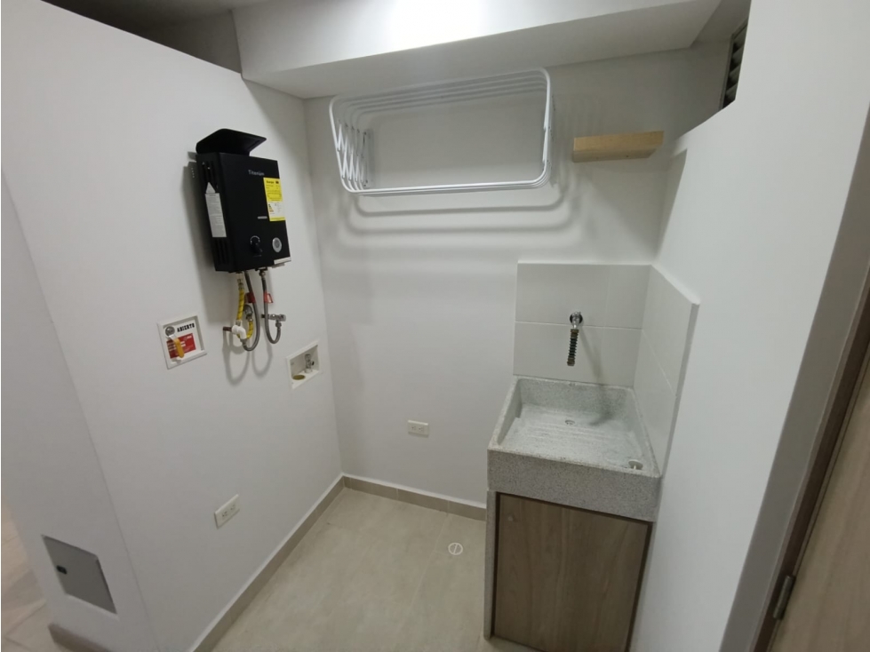 APARTAMENTO CALASANZ CERCA MALL SANTANA — foto 3