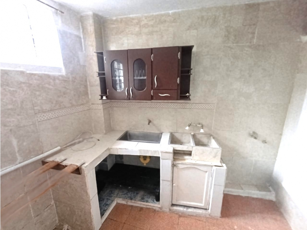 APARTAMENTO EL PESEBRE CERCA AV 80 — foto 3