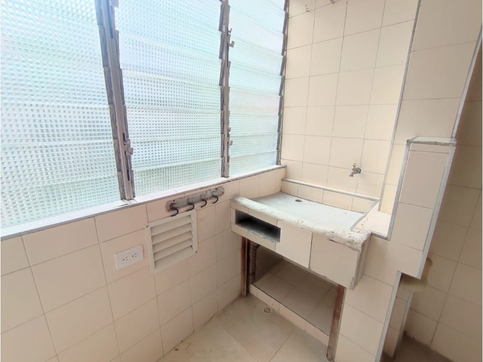 APARTAMENTO ROBLEDO CERCA HOSPITAL PABLO TOBON URIBE — foto 5