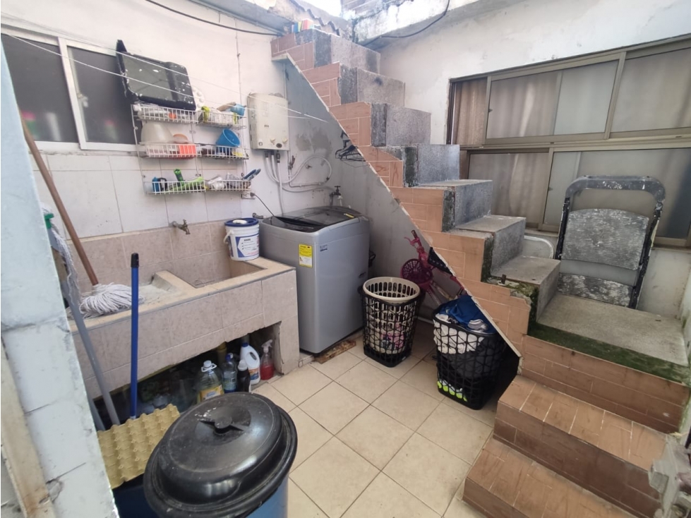 CASA SIMON BOLIVAR CERCA PARROQUIA SANTA RITA DE CASIA — foto 6