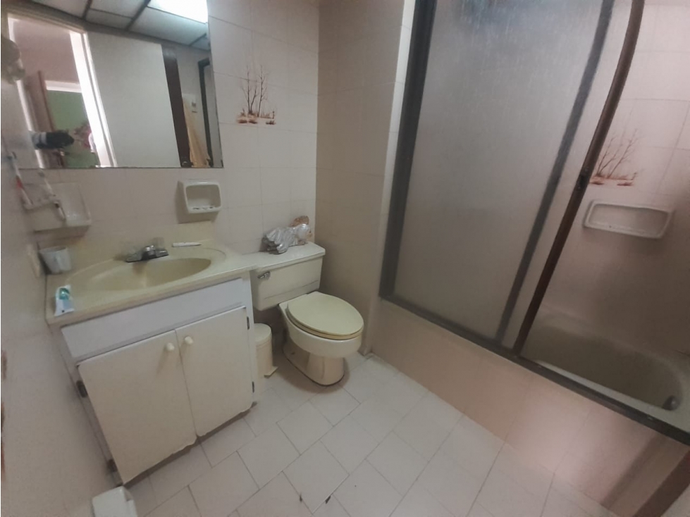 APARTAMENTO LOS COLORES CERCA CUARTA BRIGADA — foto 4