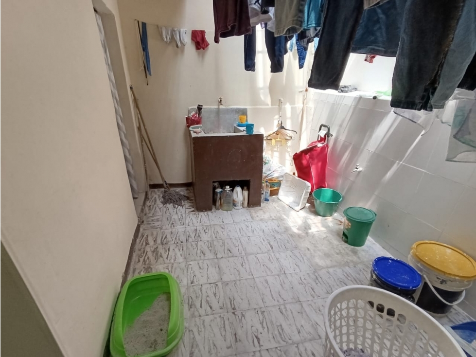 APARTAMENTO ROBLEDO CERCA SAN MARTÍN DE PORRAS — foto 5