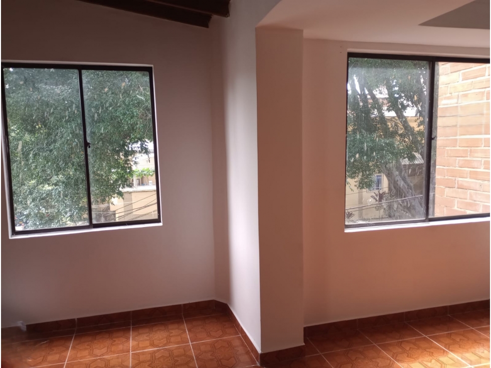 APARTAMENTO PRADO CENTRO CERCA TEATRO ÁGUILA DESCALZA — foto 5