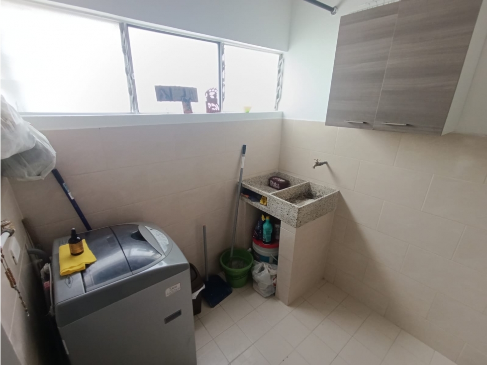 APARTAMENTO ROBLEDO CERCA COLEGIO MADRID CAMPESTRE — foto 5
