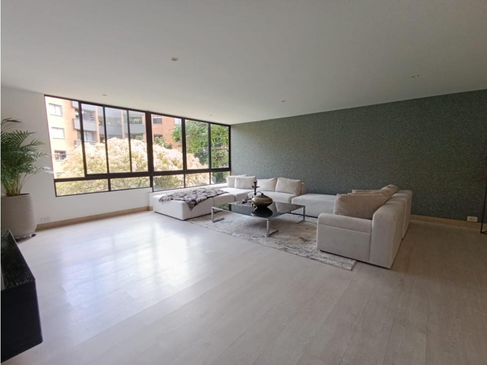 APARTAMENTO EL POBLADO CERCA CLUB CAMPESTRE