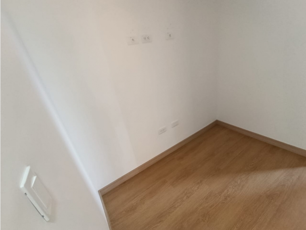APARTAMENTO EL CARMEN DE VIBORAL CERCA ESTADIO EL CARMEN — foto 6