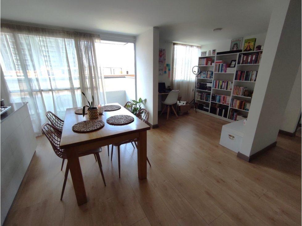 APARTAMENTO CALASANZ CERCA MALL SANTANA