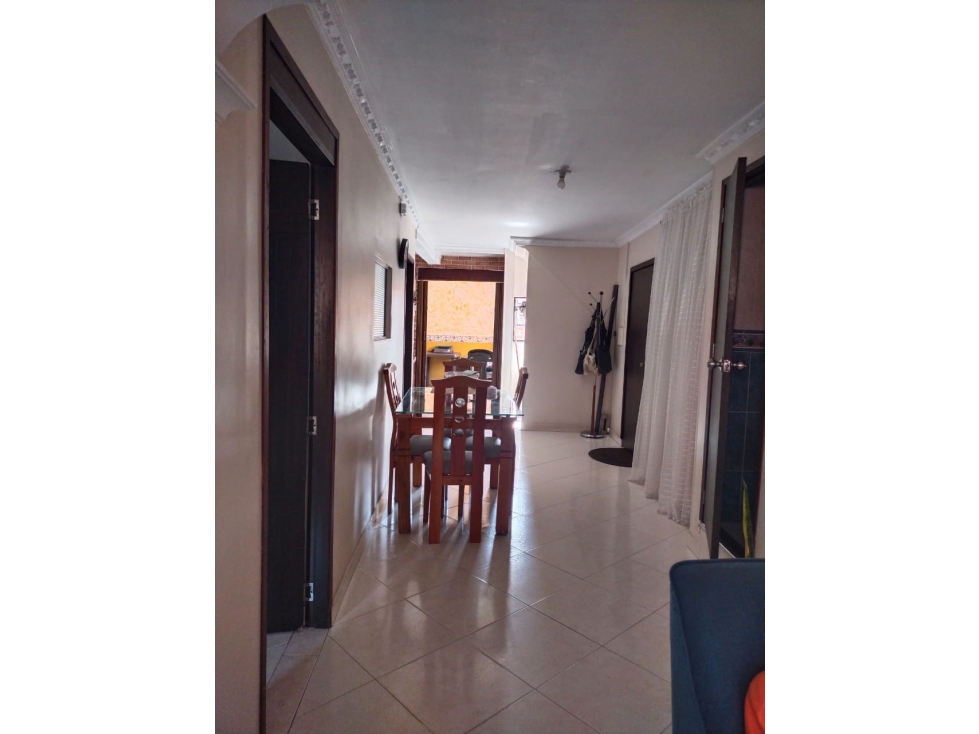 APARTAMENTO CALASANZ CERCA TAX ANDALUZ — foto 4