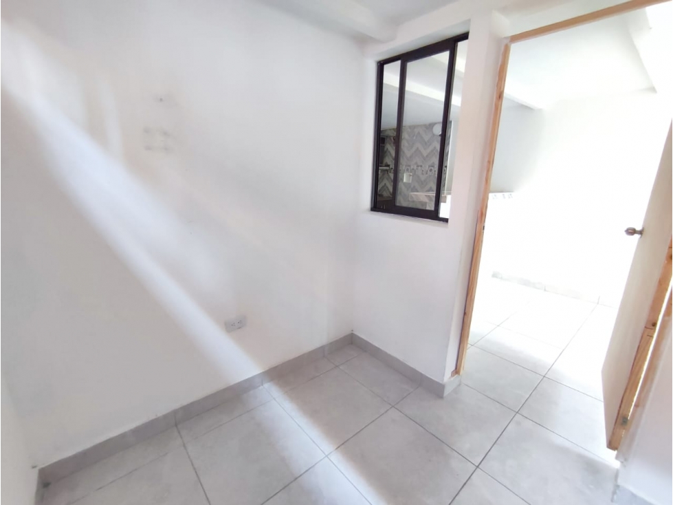 CASA PRIMER Y SEGUNDO PISO ROBLEDO CERCA MIRADOR DE BARCELONA — foto 5