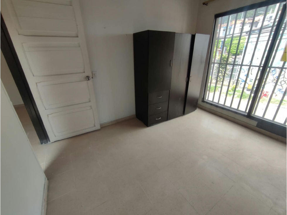 APARTAMENTO ROBLEDO CERCA COLEGIO FERRINI — foto 5