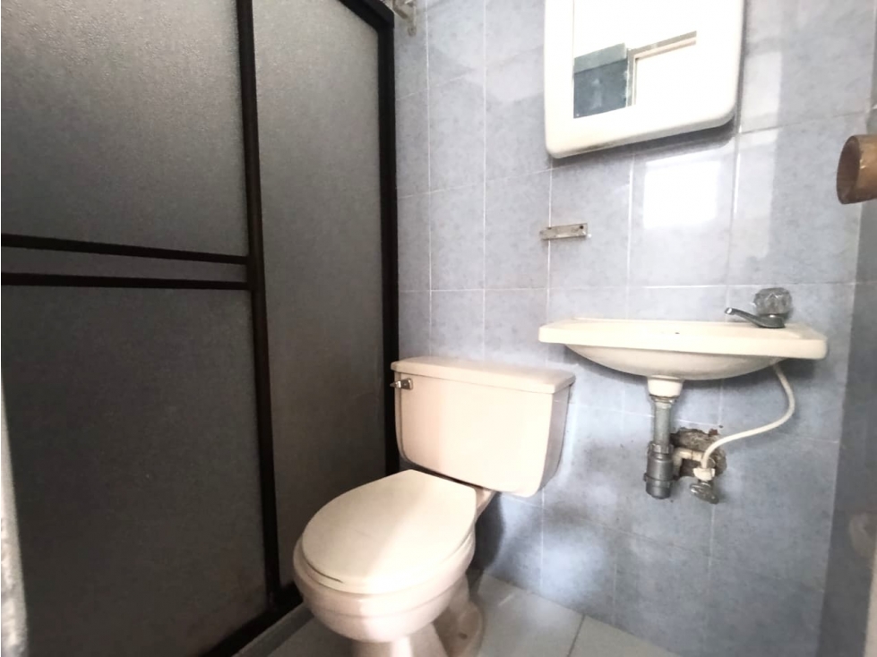 APARTAMENTO EL PESEBRE CERCA AV 80 — foto 4