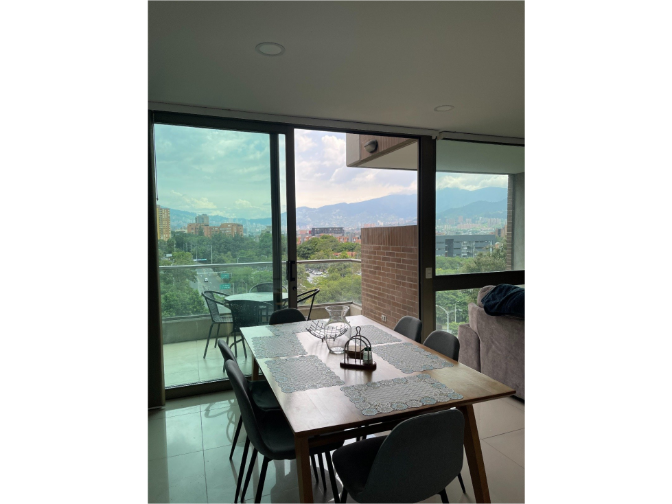 APARTAMENTO EL POBLADO CERCA CLÍNICA LAS VEGAS