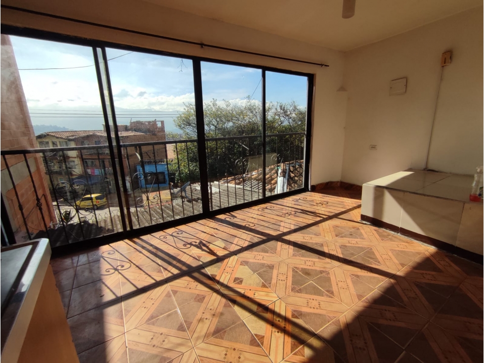 APARTAMENTO SECTOR ROBLEDO CERCA ESTACION GASOLINA TERPEL — foto 2