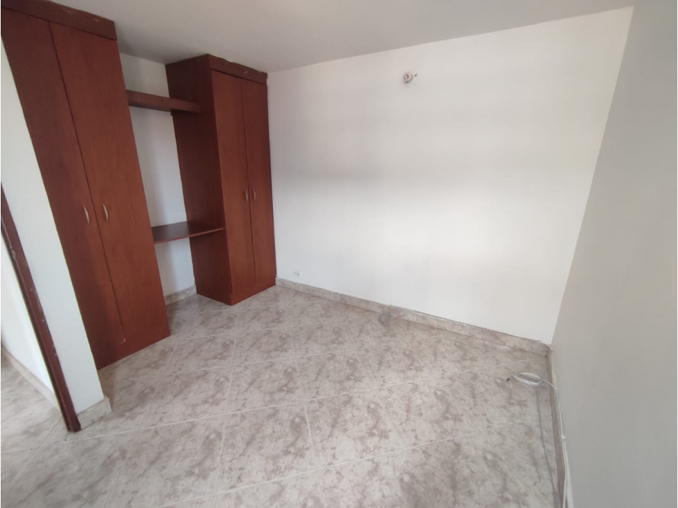 APARTAMENTO EL CHAGUALO CERCA UNIVERSIDAD DE ANTIOQUIA - 5