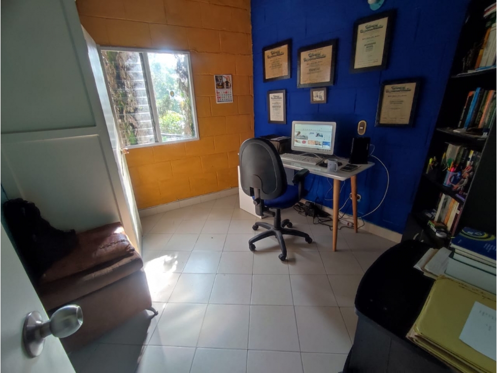 CASA UNIFAMILIAR ROBLEDO CERCA 7 LUNAS — foto 6