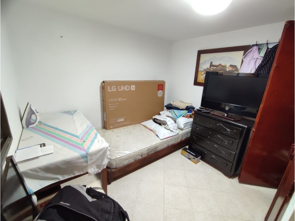 DOS APARTAMENTOS SECTOR ROBLEDO CERCA IGLESIA SAN IRENEO — foto 6