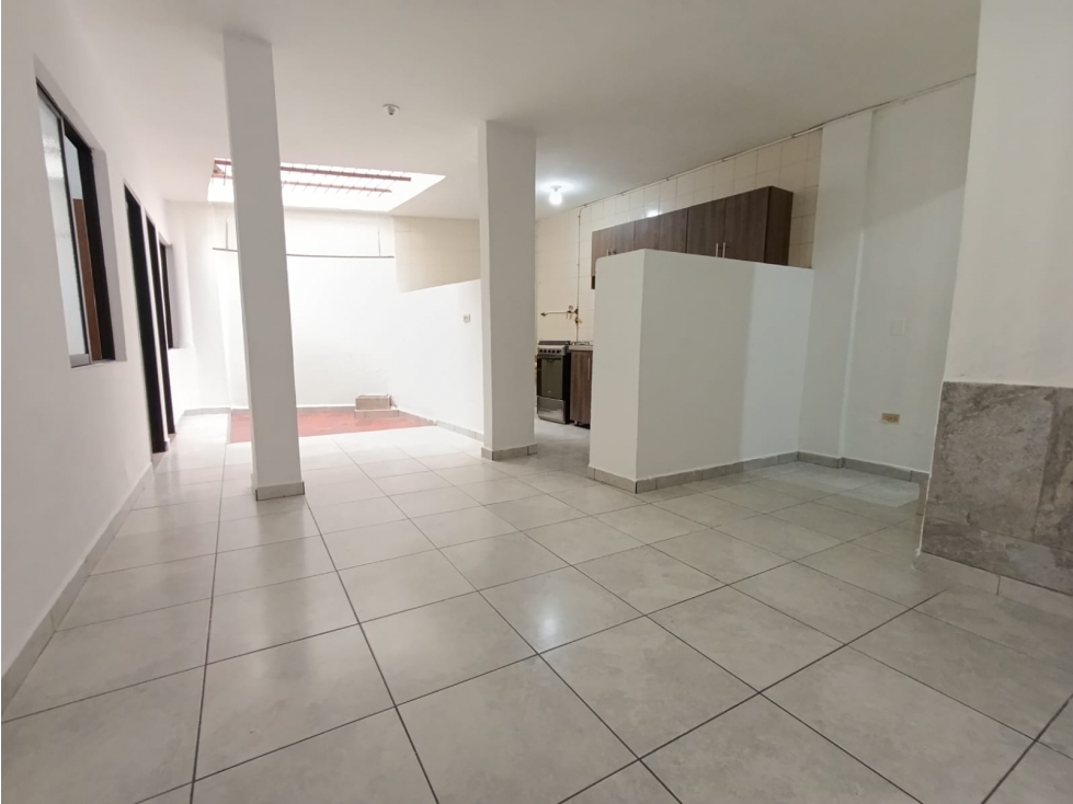 APARTAMENTO ROBLEDO CERCA I.E. EL DIAMANTE