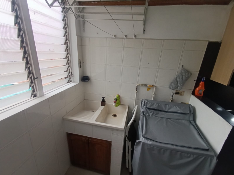 APARTAMENTO ENVIGADO CERCA CLÍNICA DE LA POLICÍA — foto 5