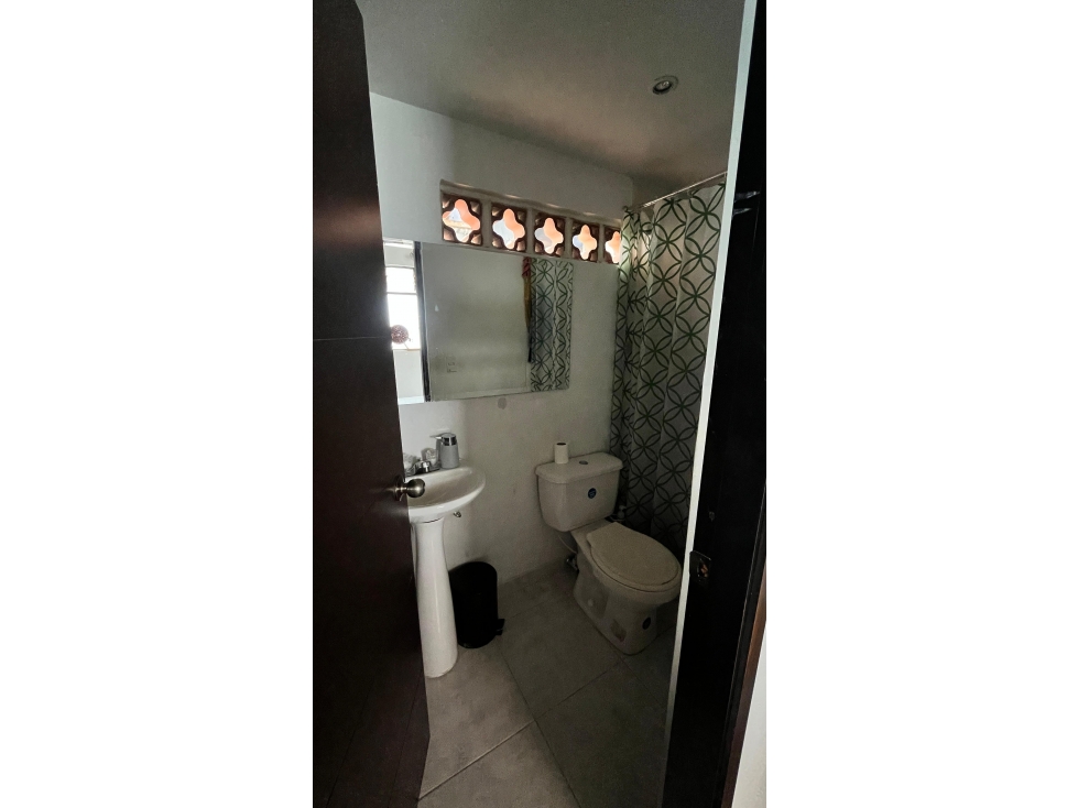 APARTAMENTO LA FLORESTA CERCA COLEGIO TERESIANO — foto 6