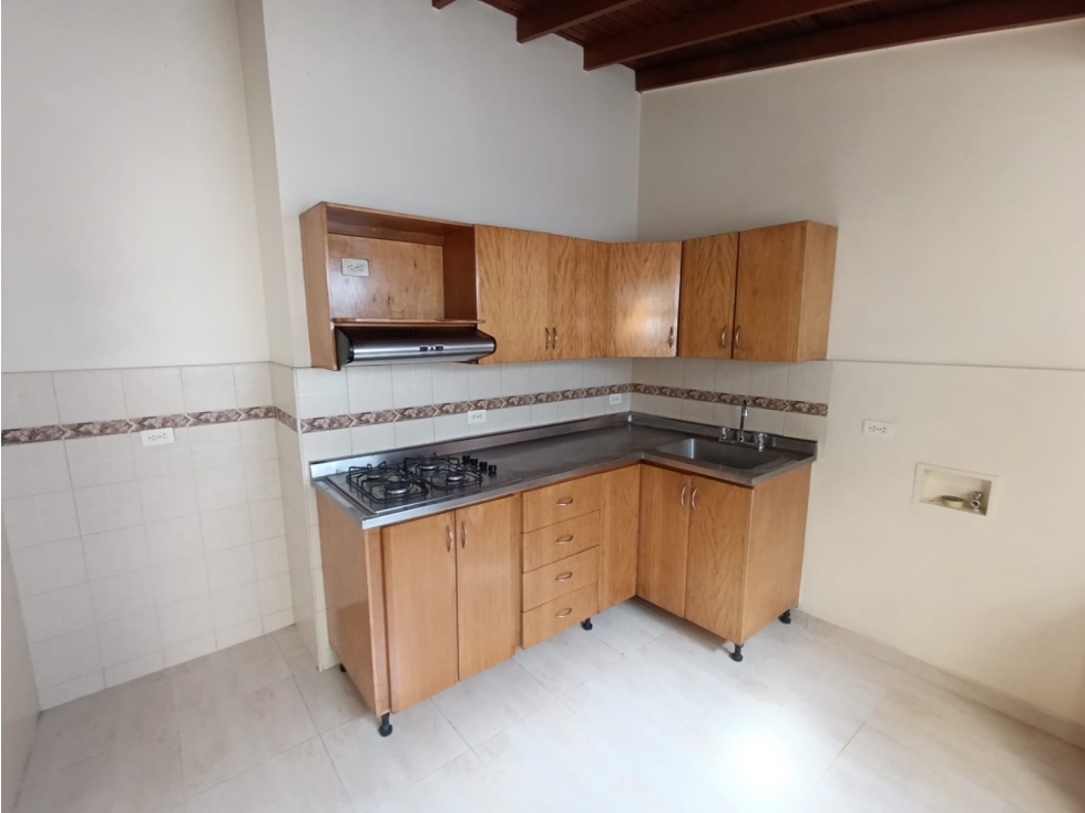 CASA CALASANZ CERCA REFUGIO SANTA ANA — foto 4