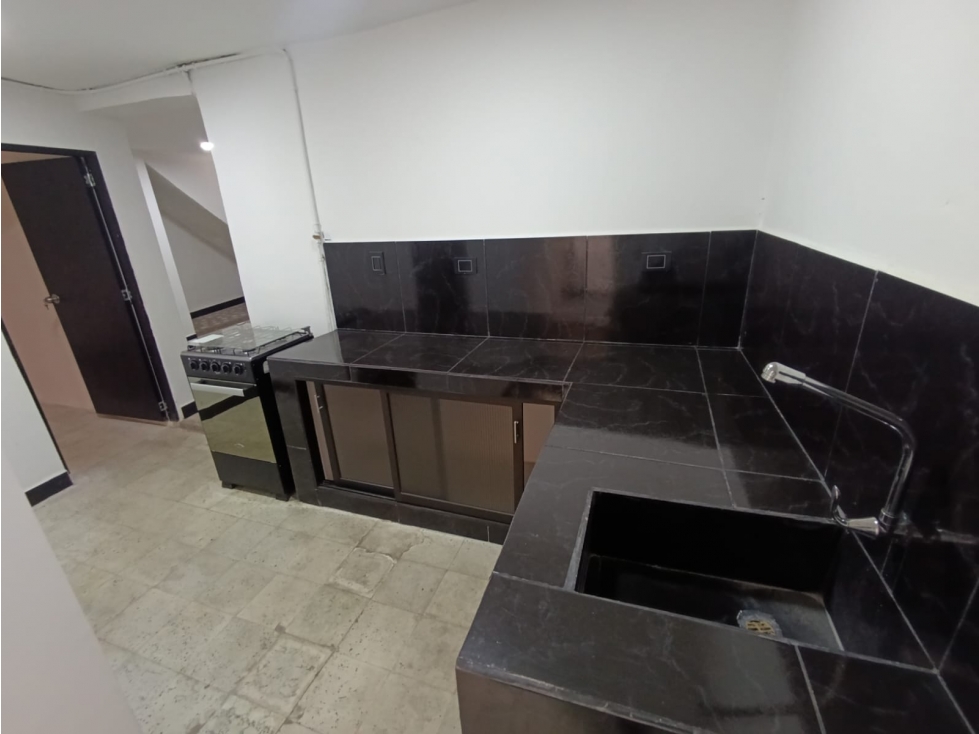 APARTAMENTO SAN JAVIER CERCA IGLESIA DEL DIVINO NIÑO — foto 6