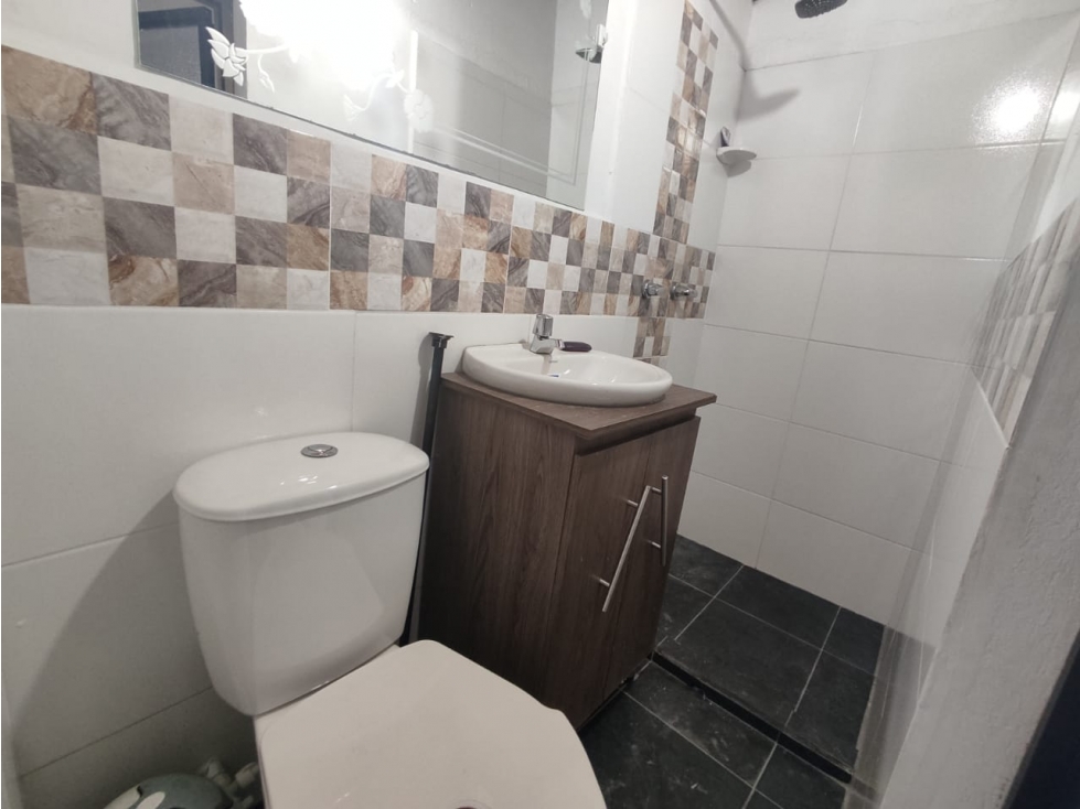 APARTAMENTO CAMPO VALDES CERCA HOSPITAL INFANTIL — foto 6
